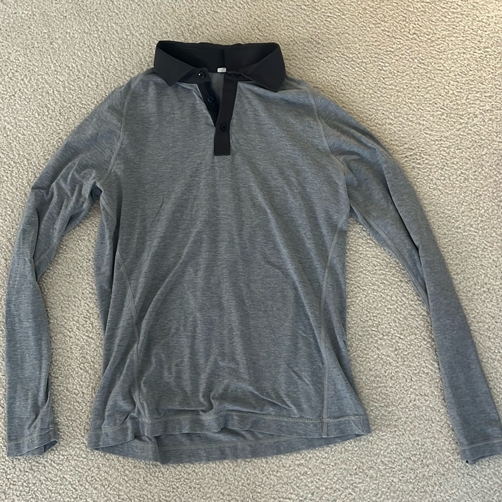 Lululemon Men’s long sleeve, size large